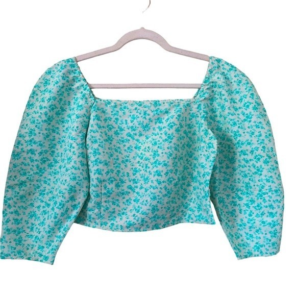 Levi Statement size M Blouse Mint Cream Top NWT - Picture 1 of 4